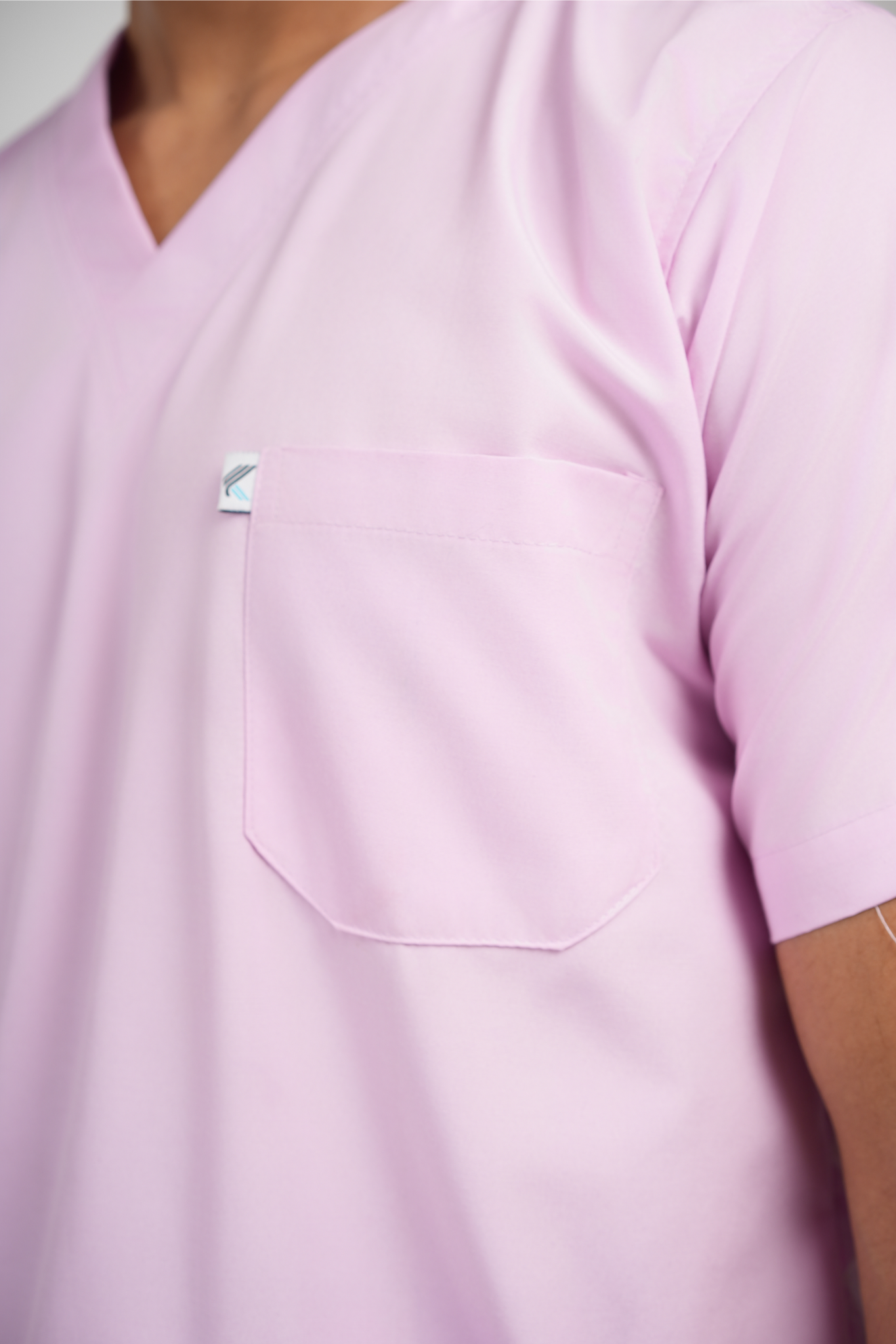Male Scrub Suit – 5 Pockets | Lavender | Comfortable & Durable Medical Uniform for Men